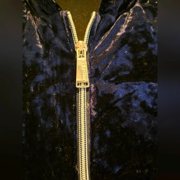 CALVIN KLEIN Performance Crushed Velvet Purple Puffer Vest sz L - Picture 3 of 8